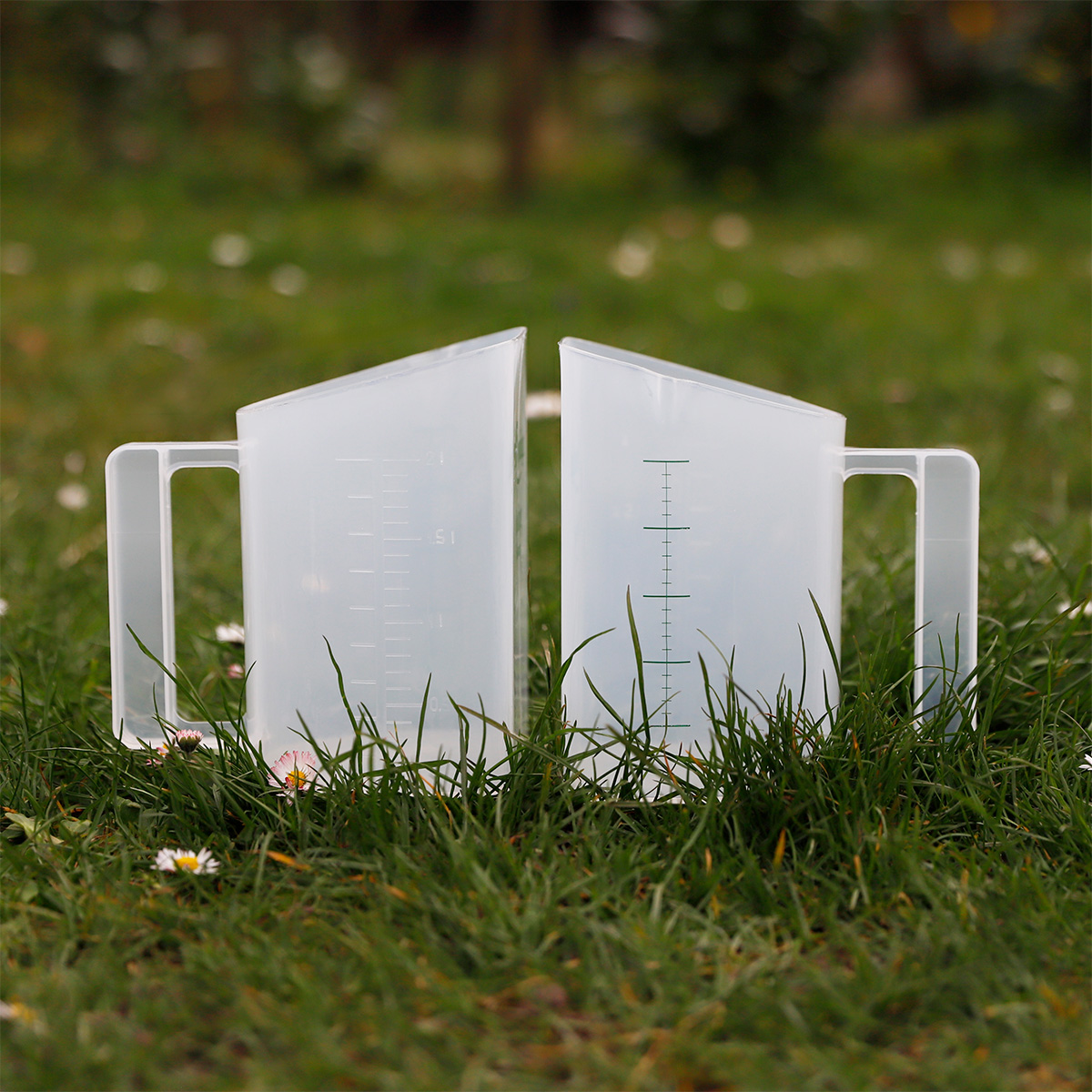 Futterbecher transparent 2L