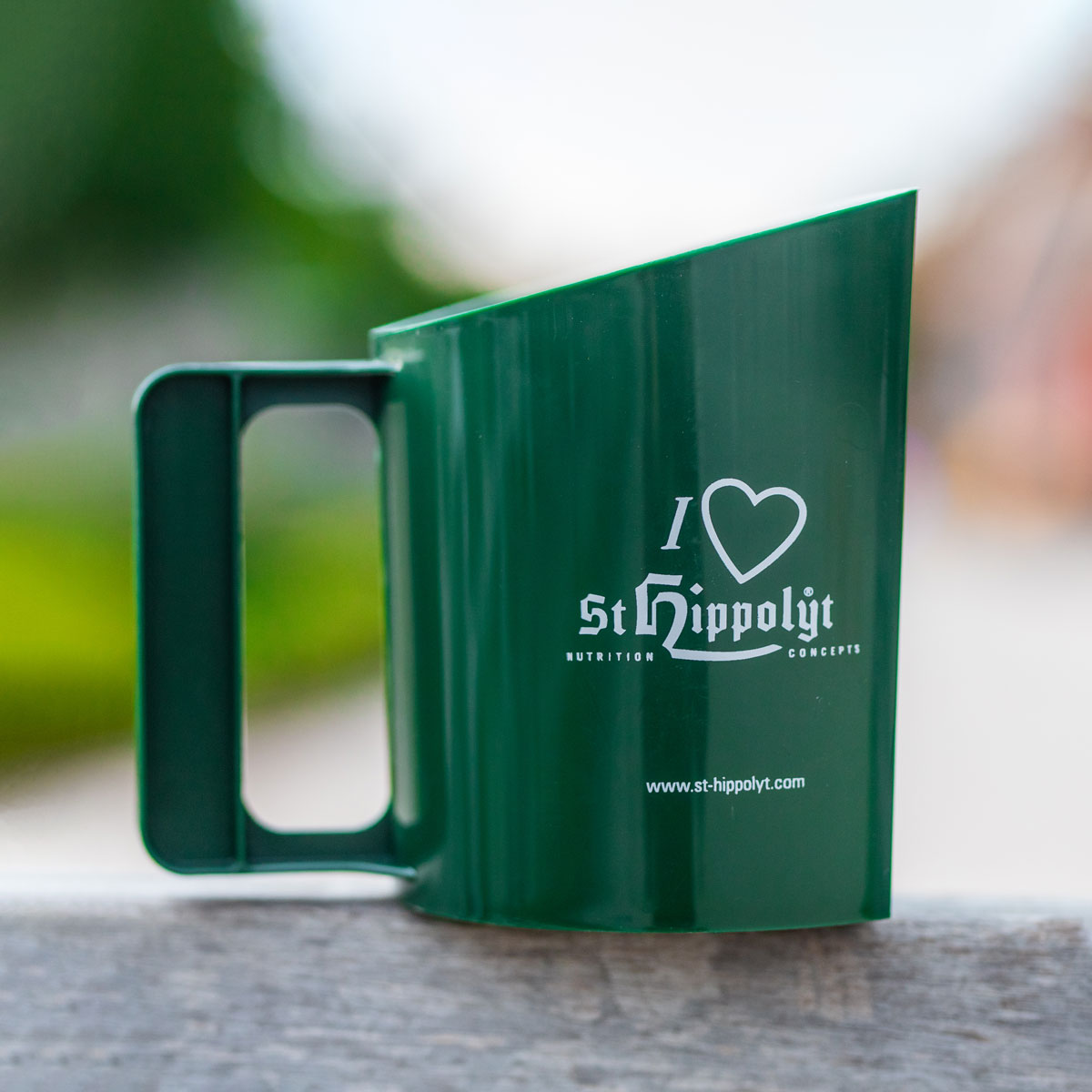 Futterbecher grün Futterbecher grün